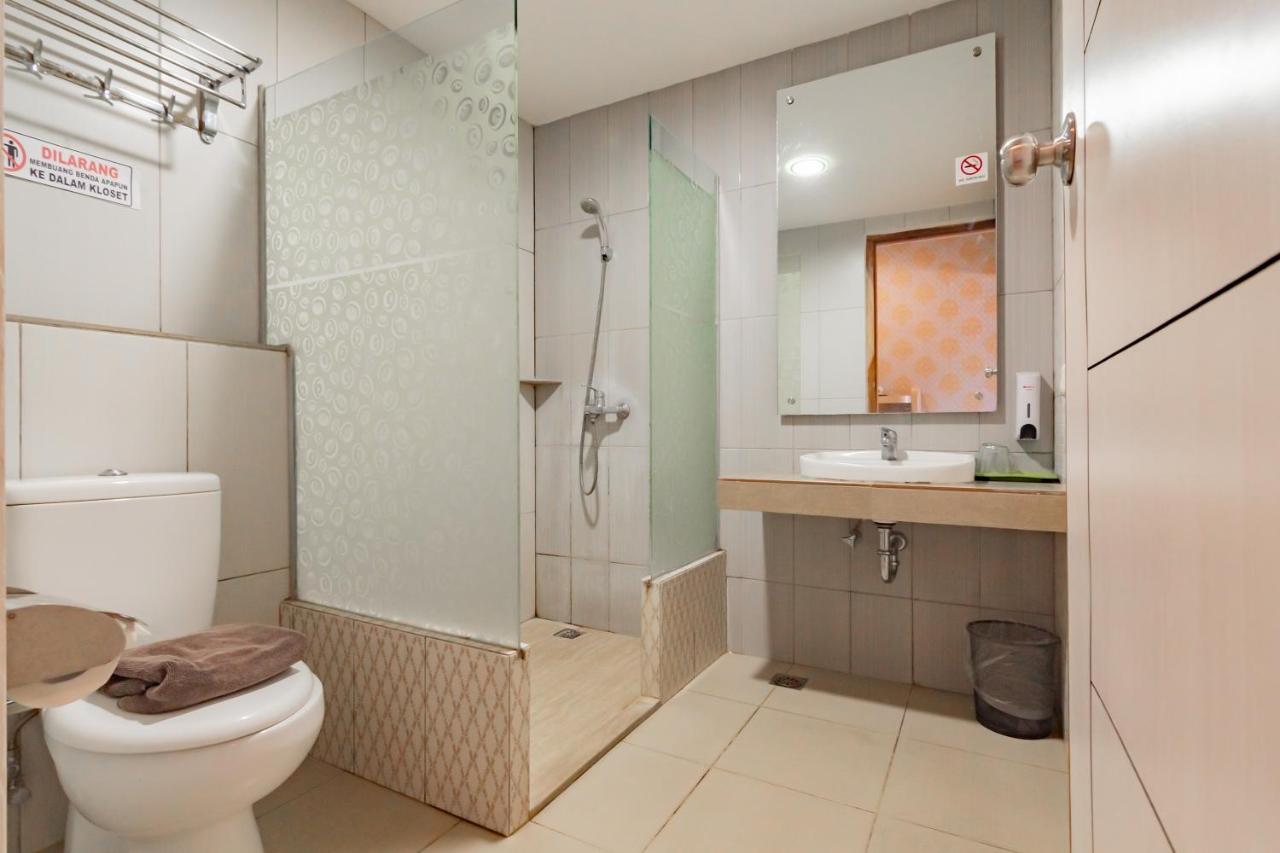 Hotel Reddoorz Premium Near Bandung Station Exterior foto